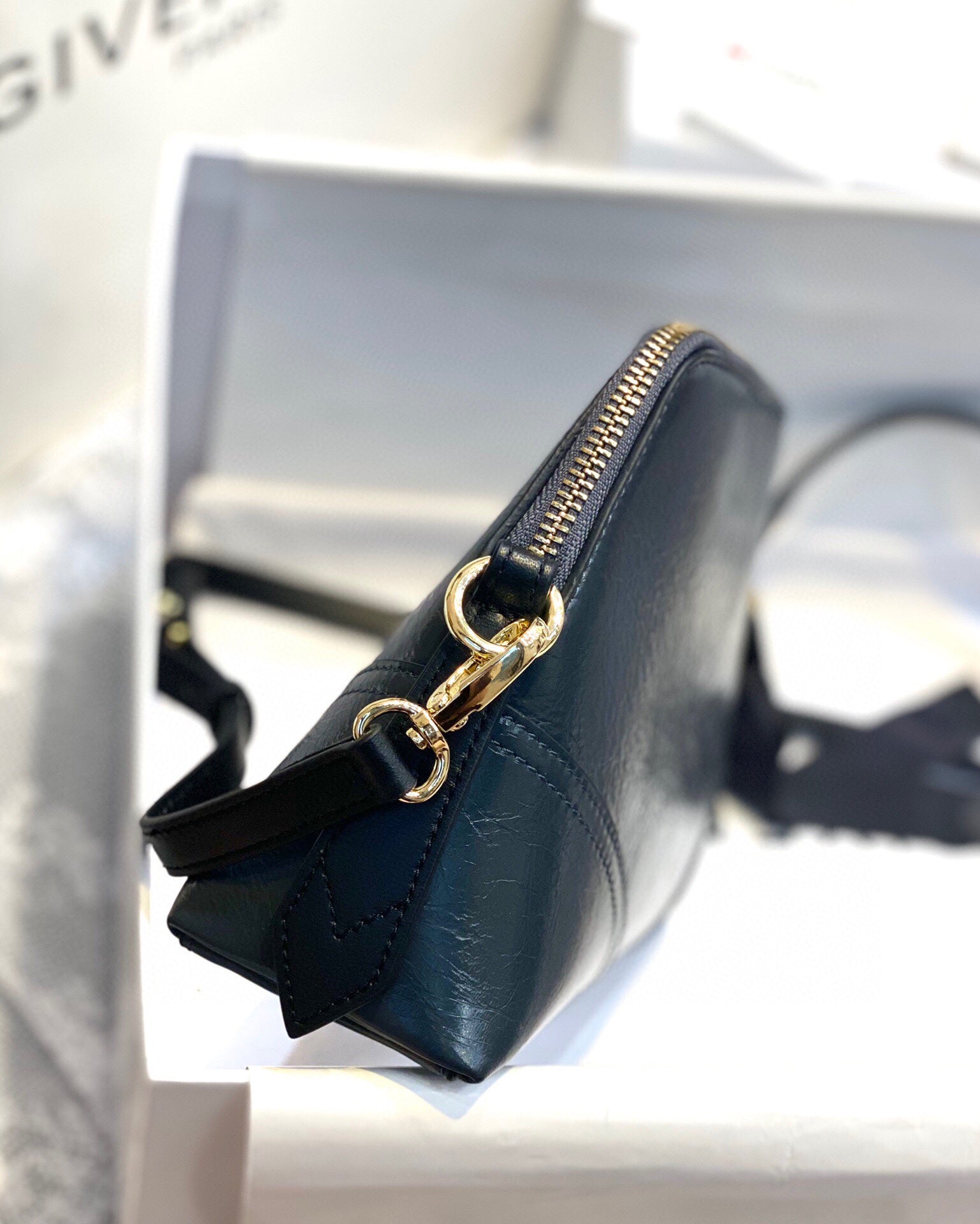 gv AAA Quality Messenger Bag Blue For Women, Handbags, Shoulder And Crossbody Bags 9.8in/25cm GVC