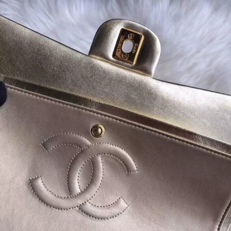 1112 Gold Medium Size 2.55 Lambskin Leather Flap Bag