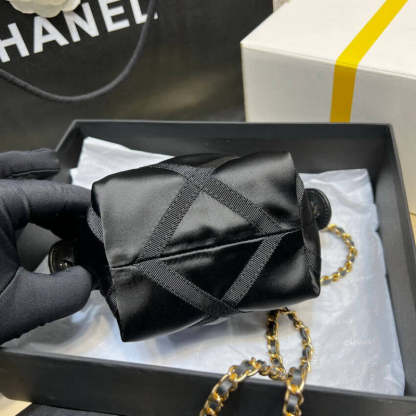 Clutch With Chain in Nylon Grosgrain AP2669 Black