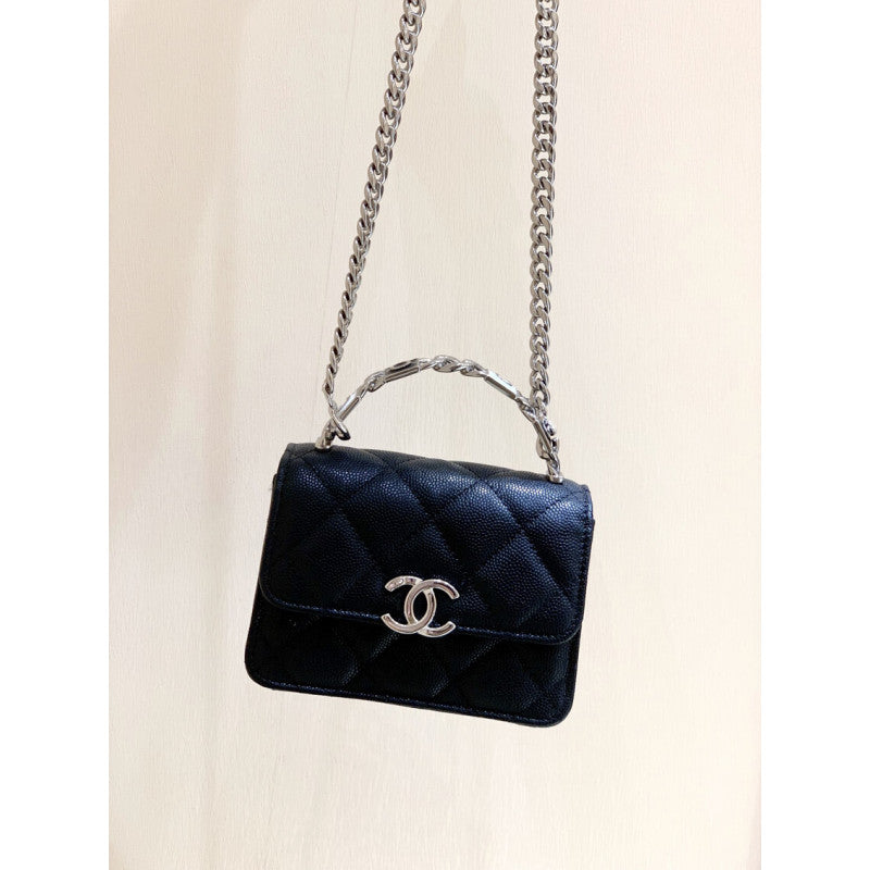 Enamel Handle Clutch with Chain in Grained Calfskin AP2758