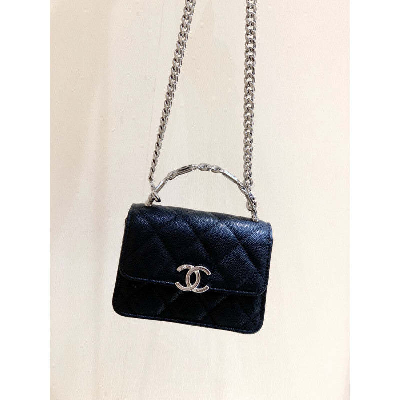 Enamel Handle Clutch with Chain in Grained Calfskin AP2758