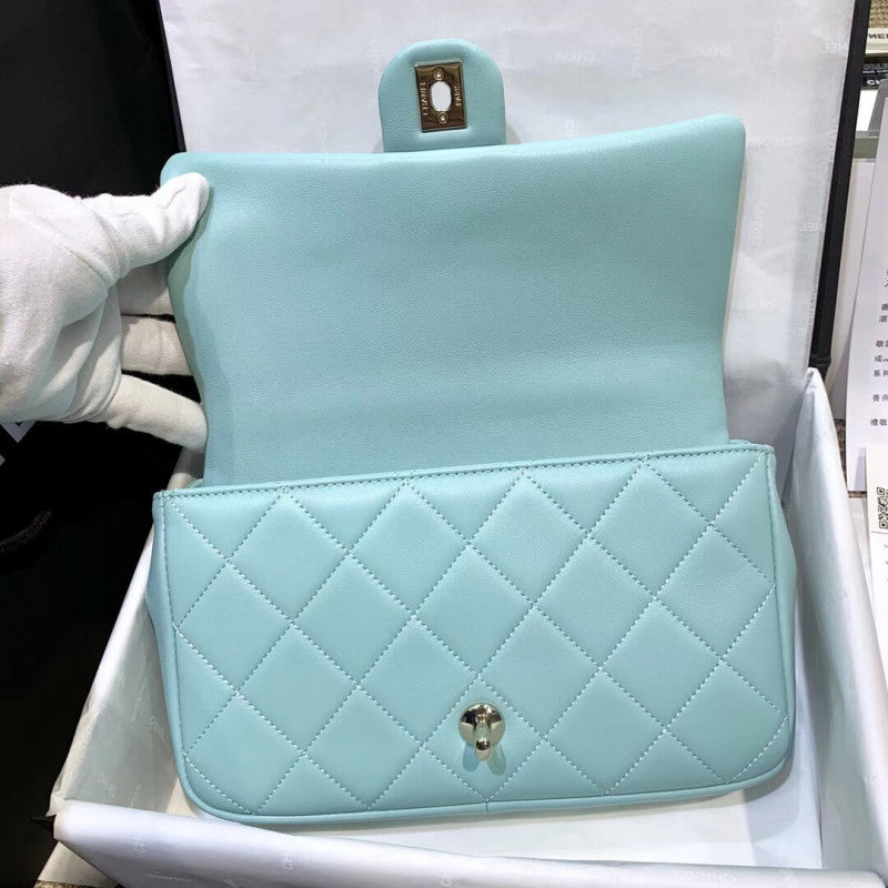 Flap Bag With Large Bi-Color Chain AS1353