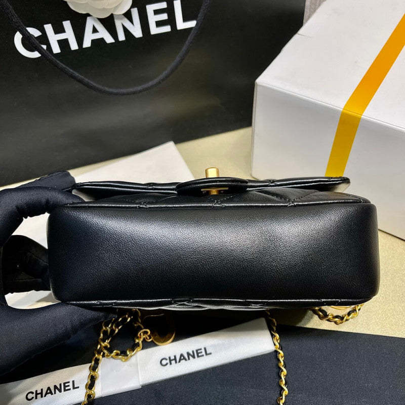 Mini Flap Bag 20cm Heart Chain AS3457