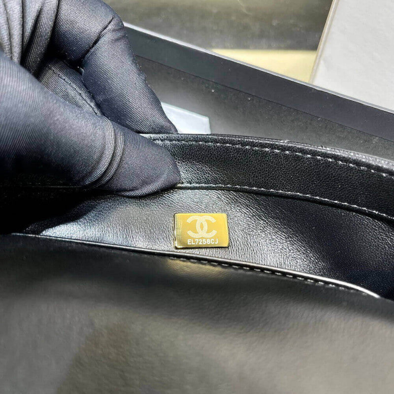 Mini Flap Bag Heart Chain AS3456