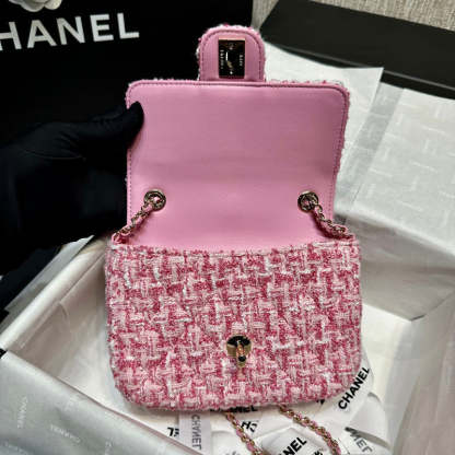 Mini Flap Bag in Pink Tweed AS3782