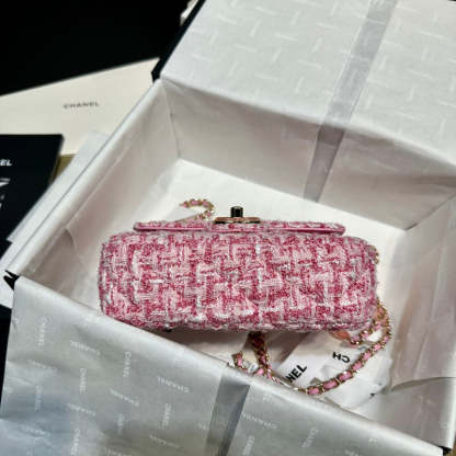 Mini Flap Bag in Pink Tweed AS3782