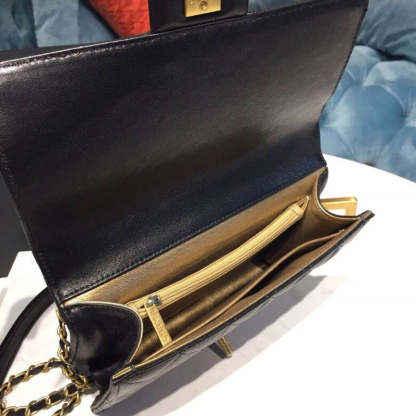 Pearl Chain Flap Bag  AS0585