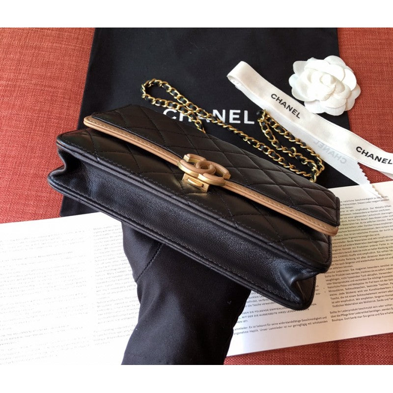 Small Flap Bag A57275 Black/Gold