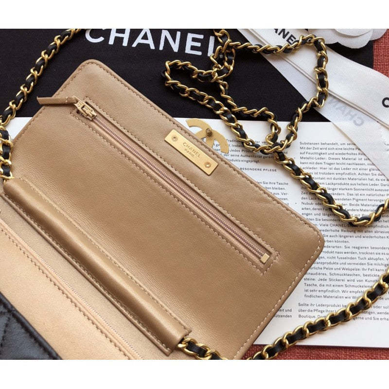 Small Flap Bag A57275 Black/Gold