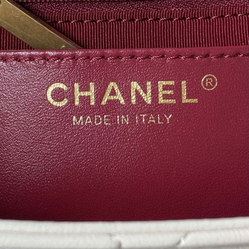 Small Flap Bag in Lambskin AS4012