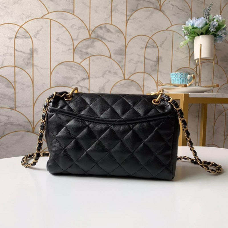 Small Flap Chain Bag AS0937
