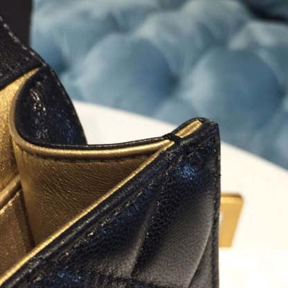 Small Pearl Chain Flap Bag AS0584