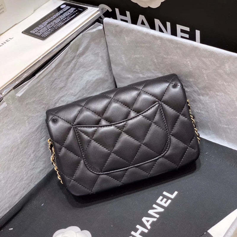 Small Pearl Logo Strap Flap Bag AS1436 Black