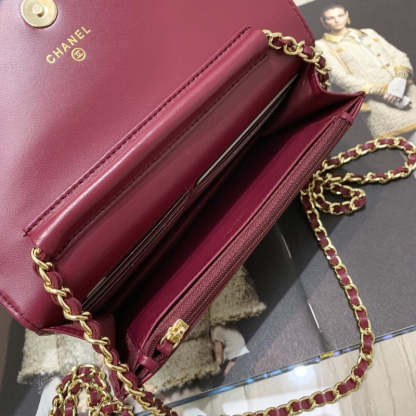 WOC Chain Flap Bag 86066