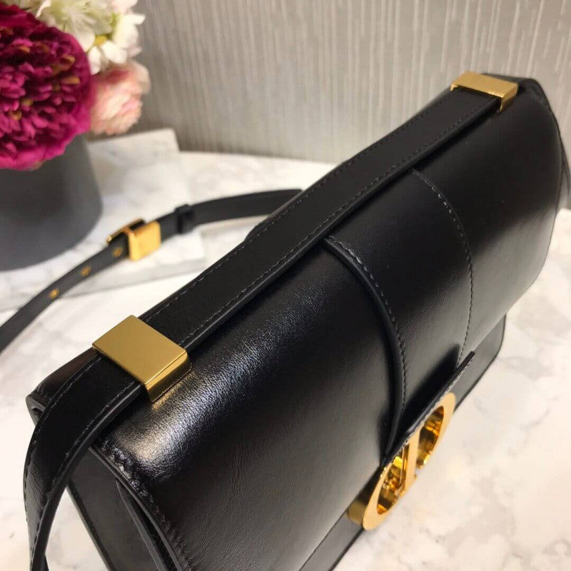 30 Montaigne Bag Box Calfskin M9203