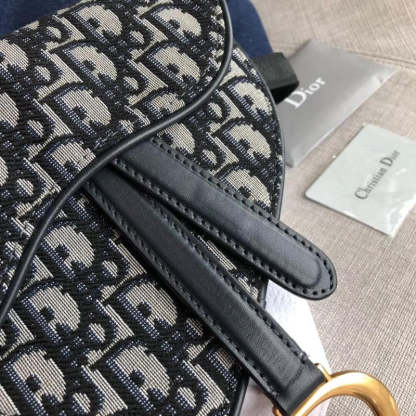 Oblique Saddle Belt Bag S5632