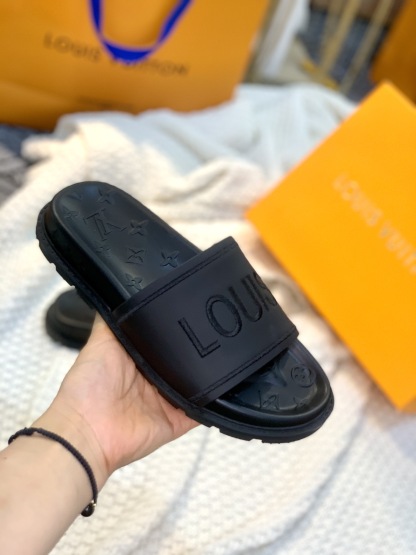 LUV WOMEN’S POOL PILLOW FLAT COMFORT MULE BLACK