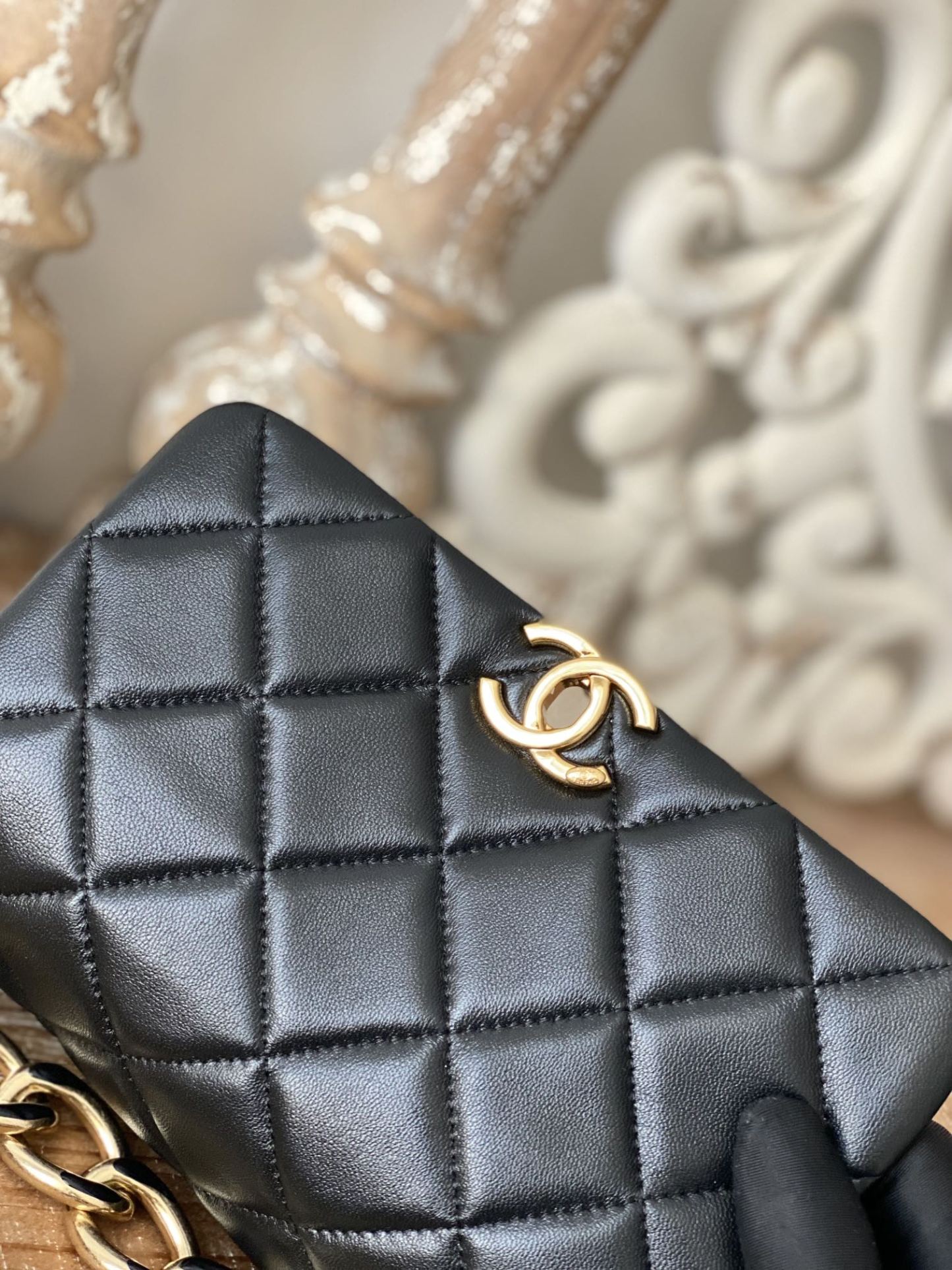 CHL Classic Diamond Flap Bag Black For Women, Women’s Bags 9.1in/23cm