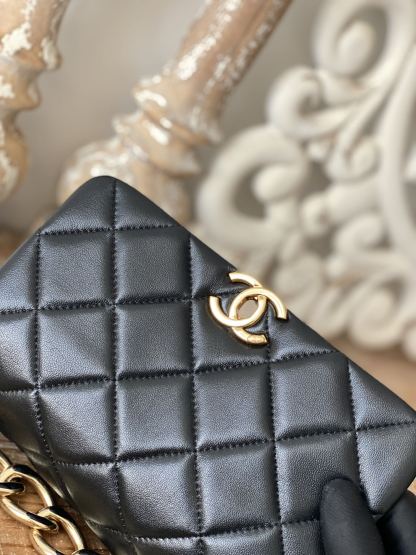 CHL Classic Diamond Flap Bag Black For Women, Women’s Bags 9.1in/23cm