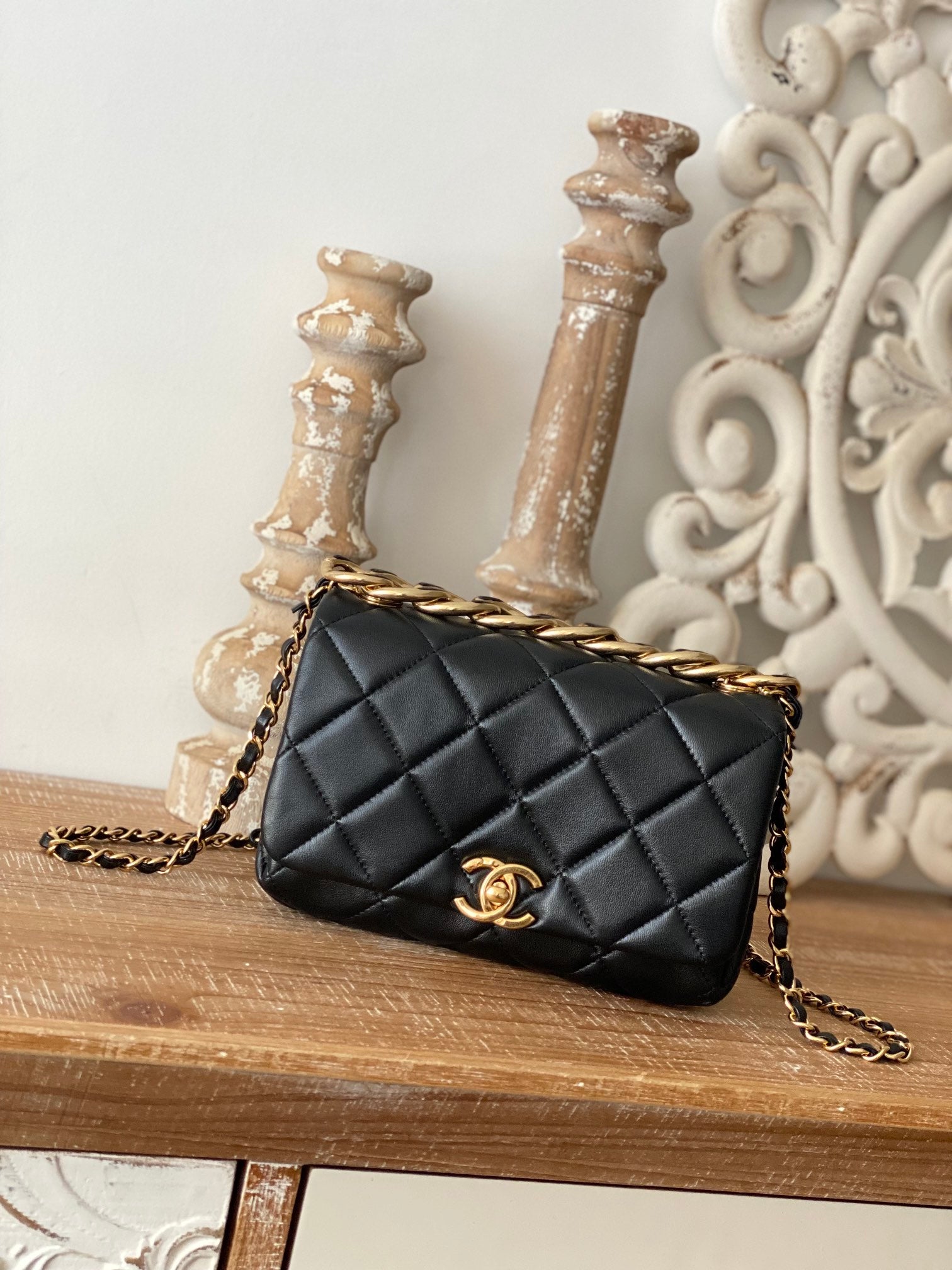 CHL Classic Diamond Flap Bag Black For Women, Women’s Bags 9.1in/23cm
