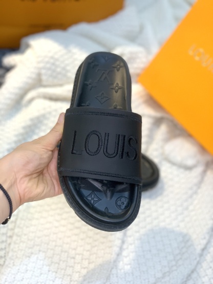 LUV WOMEN’S POOL PILLOW FLAT COMFORT MULE BLACK