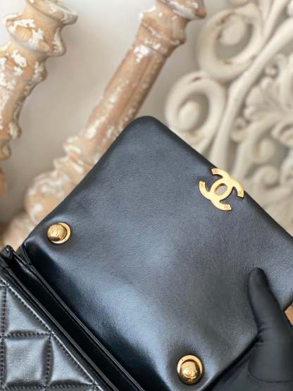 CHL Classic Diamond Flap Bag Black For Women, Women’s Bags 9.1in/23cm