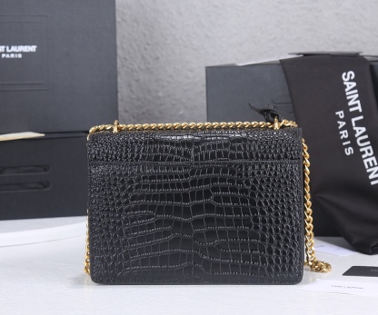 YSL SUNSET MEDIUM CHAIN GAB IN CROCODILE EMBOSSED SHINY BLACK GOLD 22CM 442906DND0J1000
