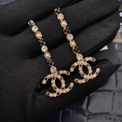 CC CC DROP EARRINGS