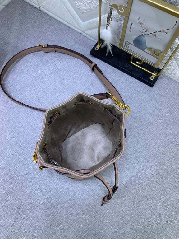 LUV NANO NOE TOURTERELLE GRAY 16CM