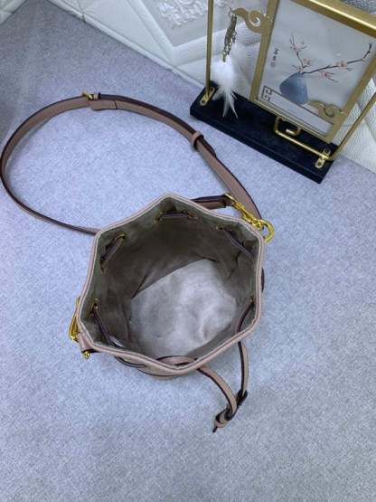 LUV NANO NOE TOURTERELLE GRAY 16CM