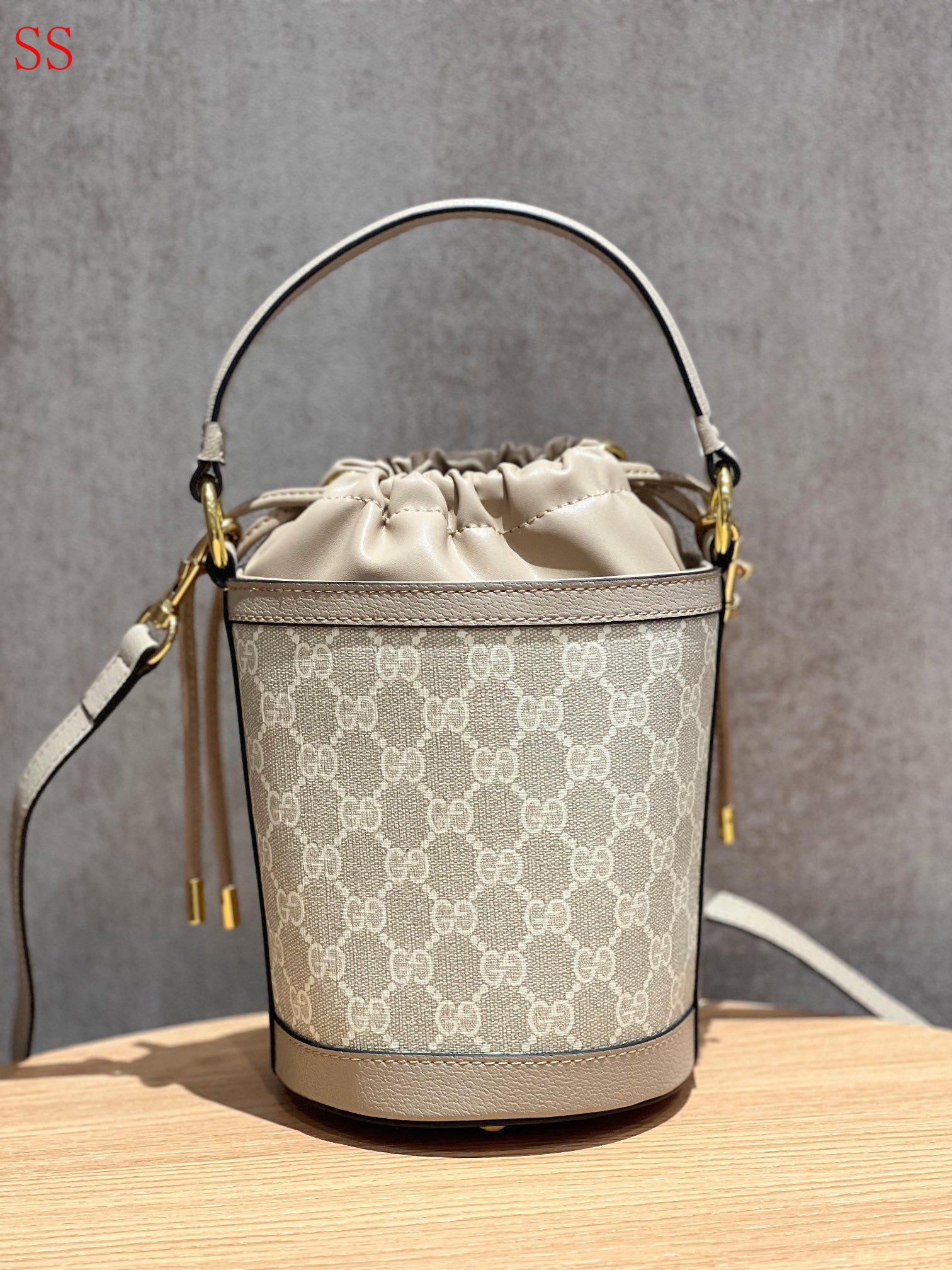 GG OPHIDIA BUCKET BAG BEIGE 20CM