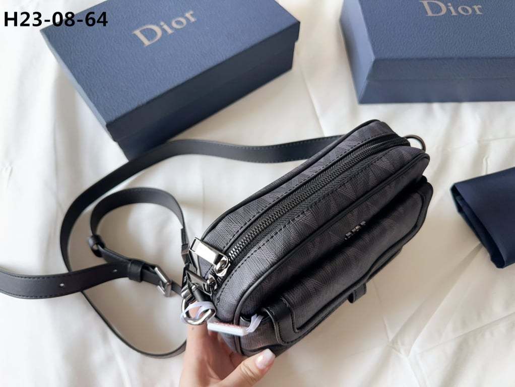 DIR HIT THE ROAD MESSENGER BAG CD BLACK 20CM