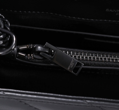 YSL LOULOU SMALL CHAIN BAG IN MATELASSÉ Y BLACK NOIR 23CM 494699DV7281000