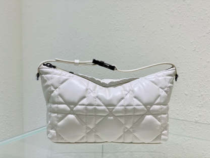 DI Medium DYORTravel Nomad Pouch White, For Women, Women’s Handbags 8.5in/22cm CD S5554BMIG_M030