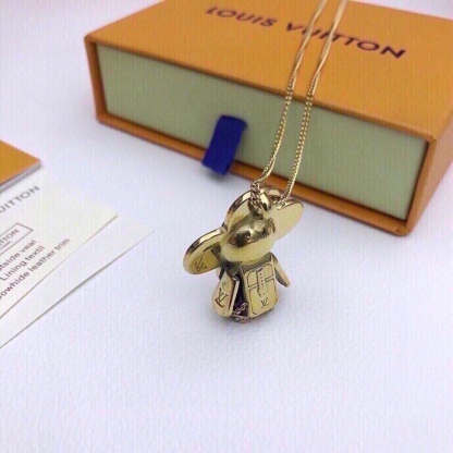 LV VIVIENNE PENDANT NECKLACE