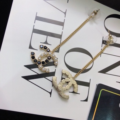 CC CC EARRINGS