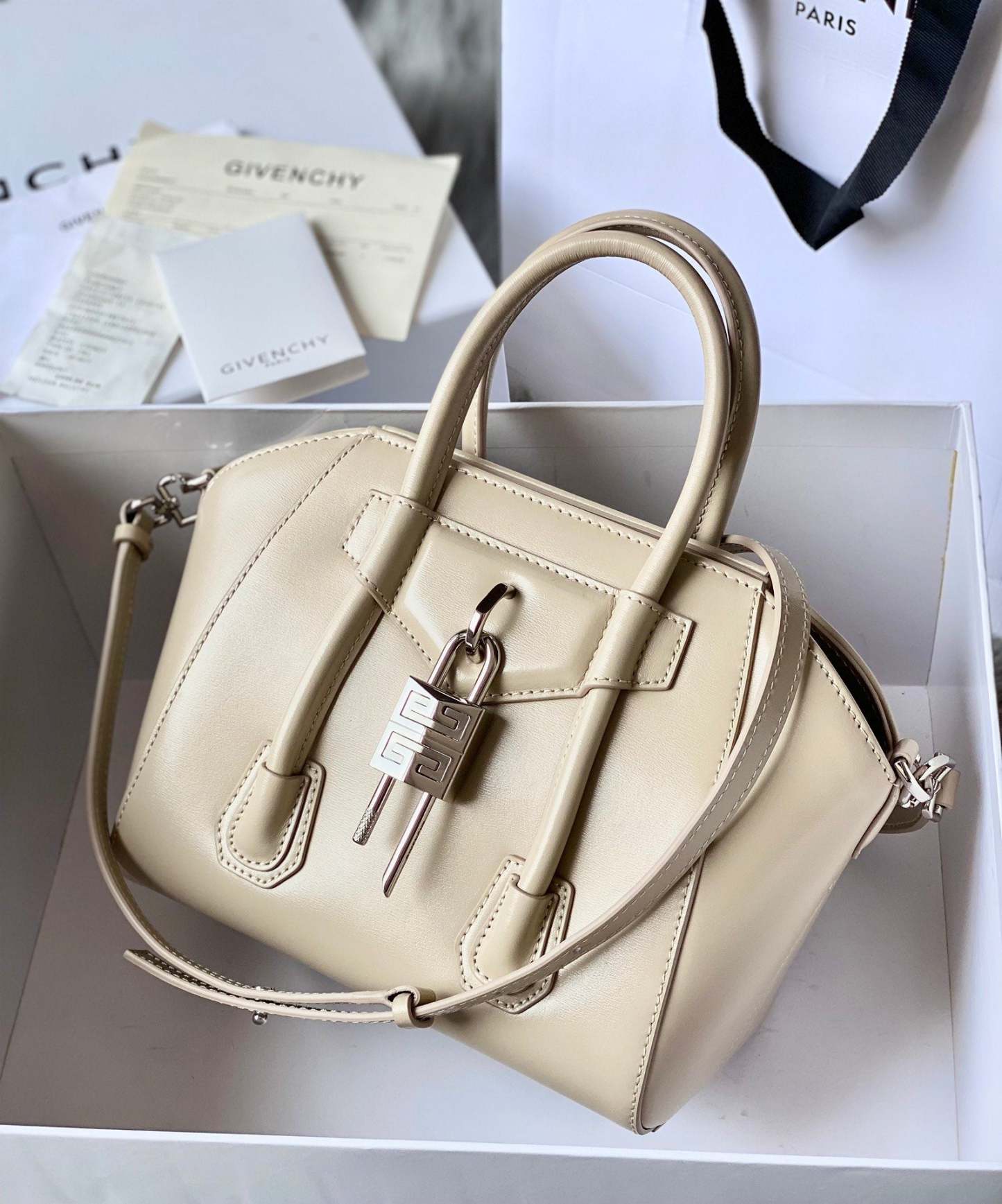 gv Mini Antigona Lock Bag Beige For Women, Handbags, Shoulder Bags 8.7in/22cm GVC