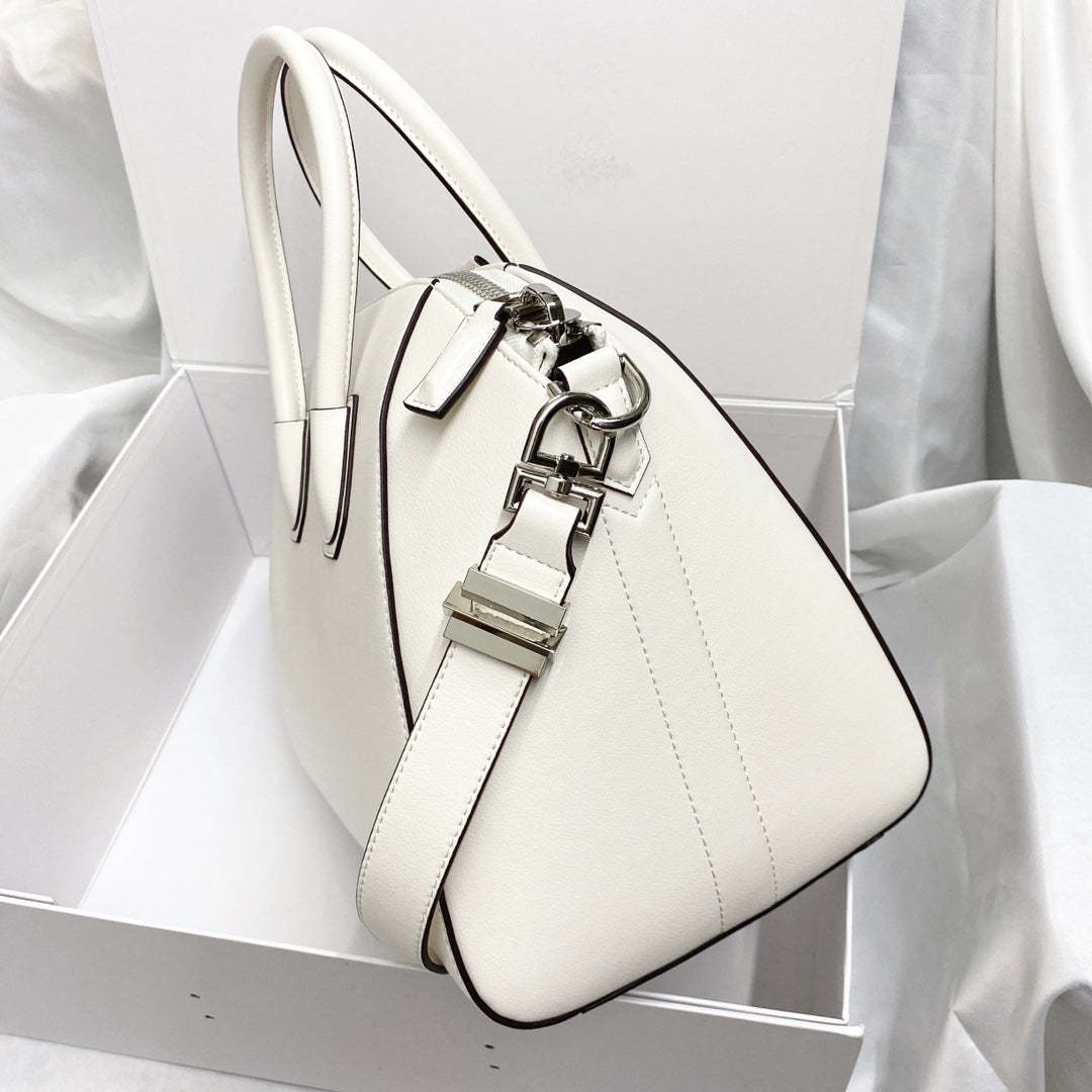 gv Antigona Bag White For Women, Handbags, Shoulder Bags 13in/33cm GVC 