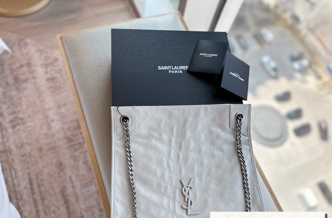 SAINT LAURENT MEDIUM NIKI SHOPPING BAG WHITE 32CM