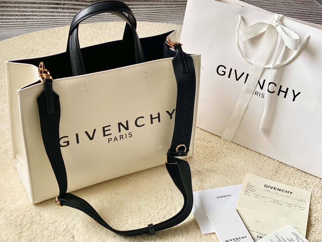 gv Medium G Tote Shopper Bag Canvas Ivory For Women, Handbags, Shoulder Bags 14.5in/37cm GVC BB50N2B1H1-105