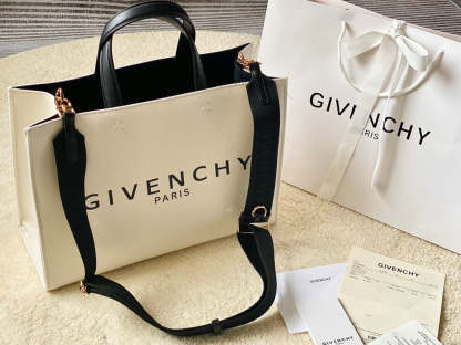 gv Medium G Tote Shopper Bag Canvas Ivory For Women, Handbags, Shoulder Bags 14.5in/37cm GVC BB50N2B1H1-105