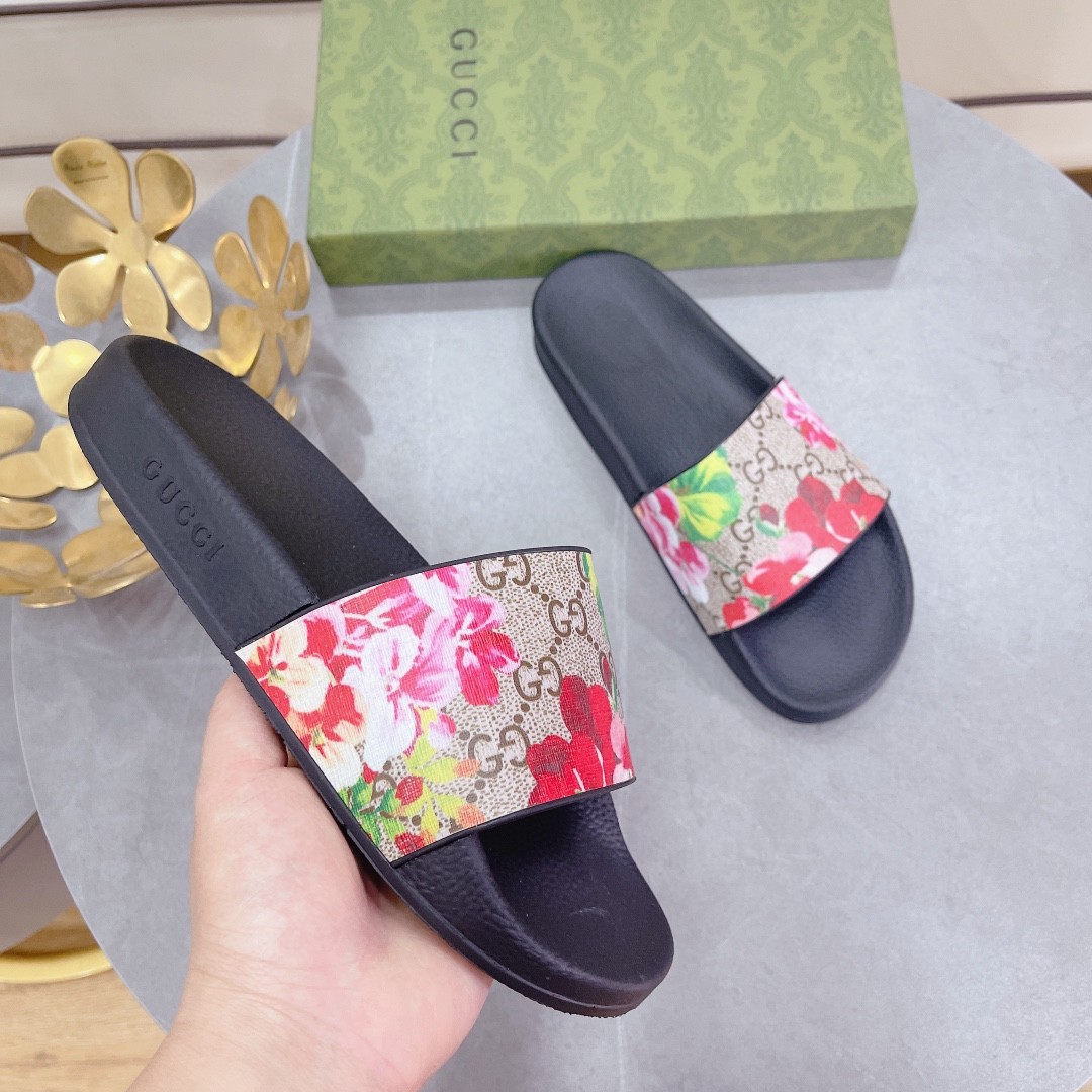GG FLORAL PRINT SUPREME SLIDE SANDALS FOR WOMEN