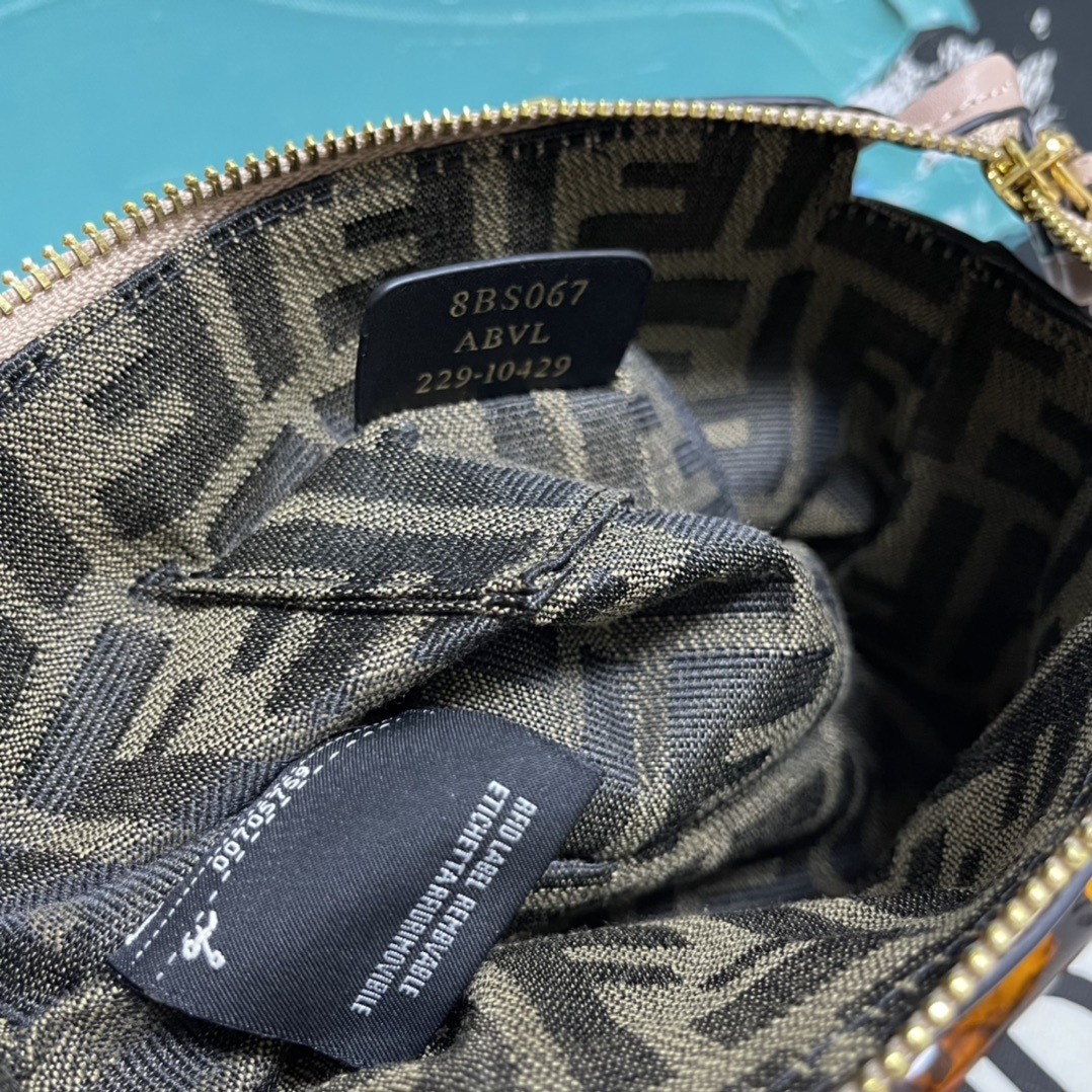 FD BY THE WAY MINI SMALL BOSTON BAG BEIGE 18CM 8BS067ABVLF0E65