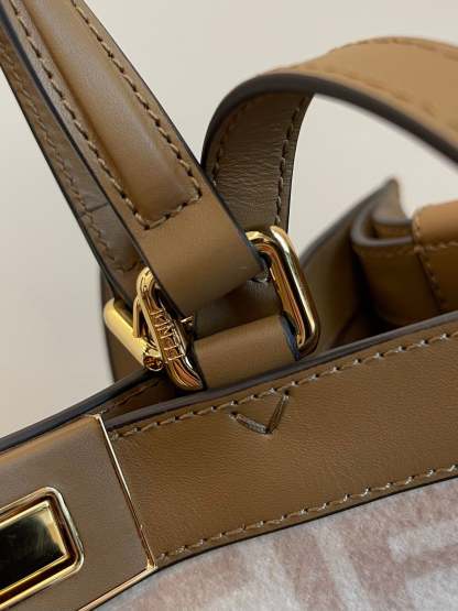 FI Peekaboo X-tote Bag Beige Canvas For Women, Women’s Handbags, Shoulder Bags 16.1in/41cm FF 8BH374