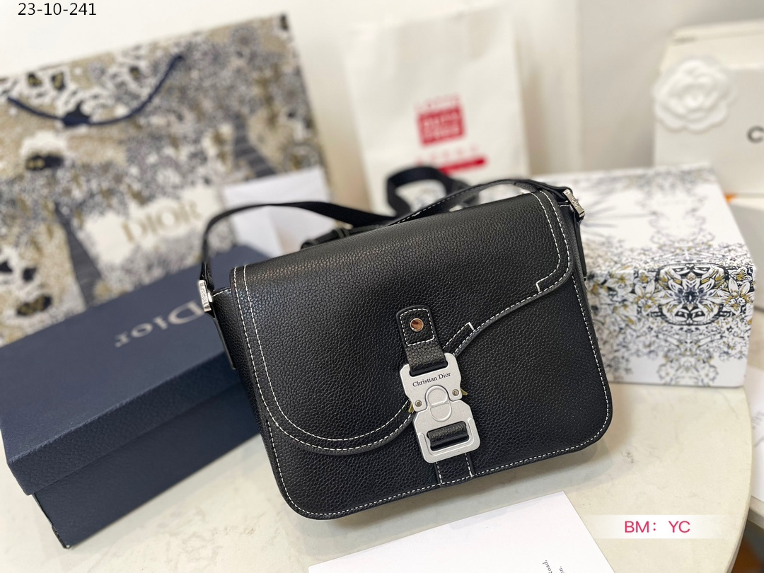 DOR MINI SADDLE BAG WITH STRAP BLACK 23CM