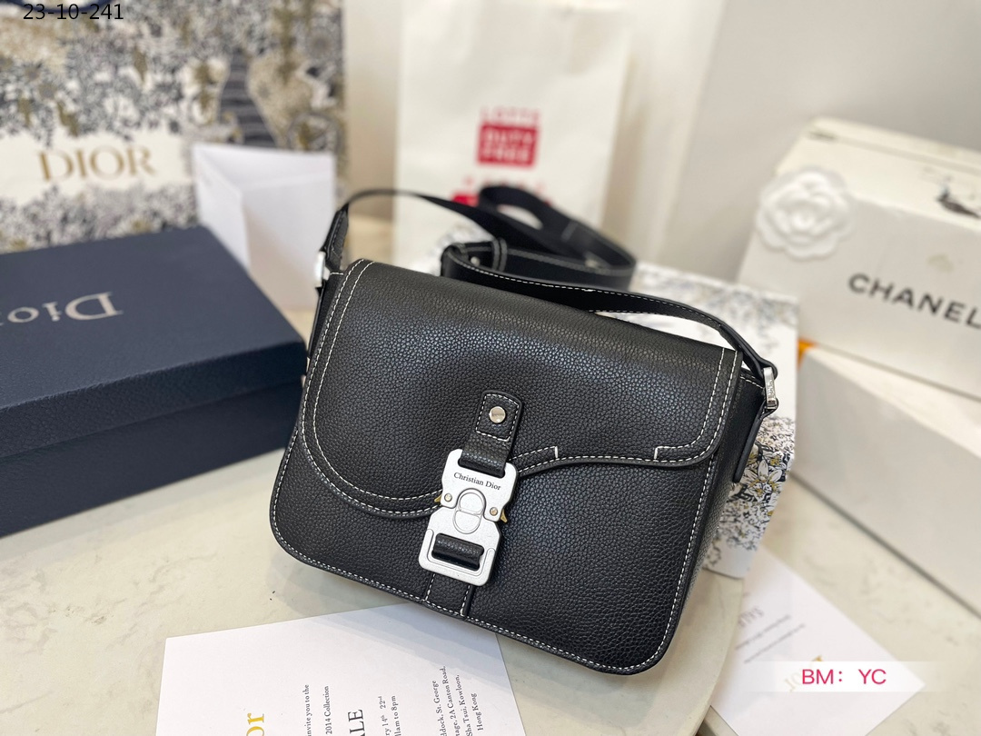 DOR MINI SADDLE BAG WITH STRAP BLACK 23CM