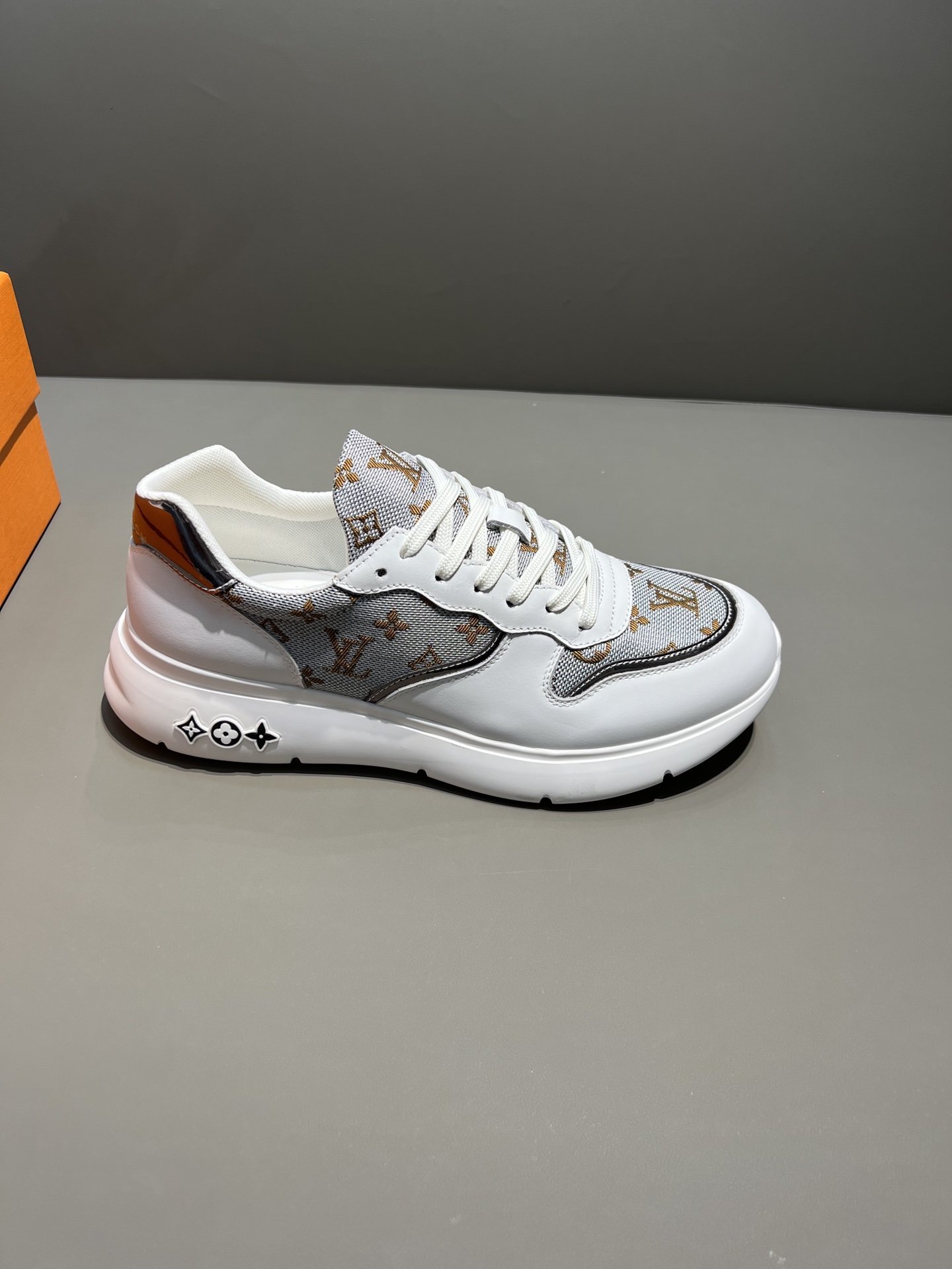 LUV RUN AWAY SNEAKER IRIDESCENT TEXTILE WHITE