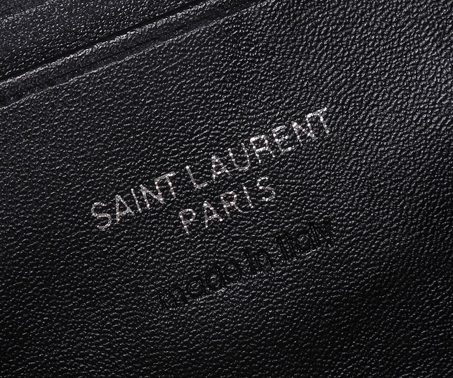SAINT LAURENT LOU CAMERA BAG IN QUILTED NOIR LEATHER BLACK 18CM