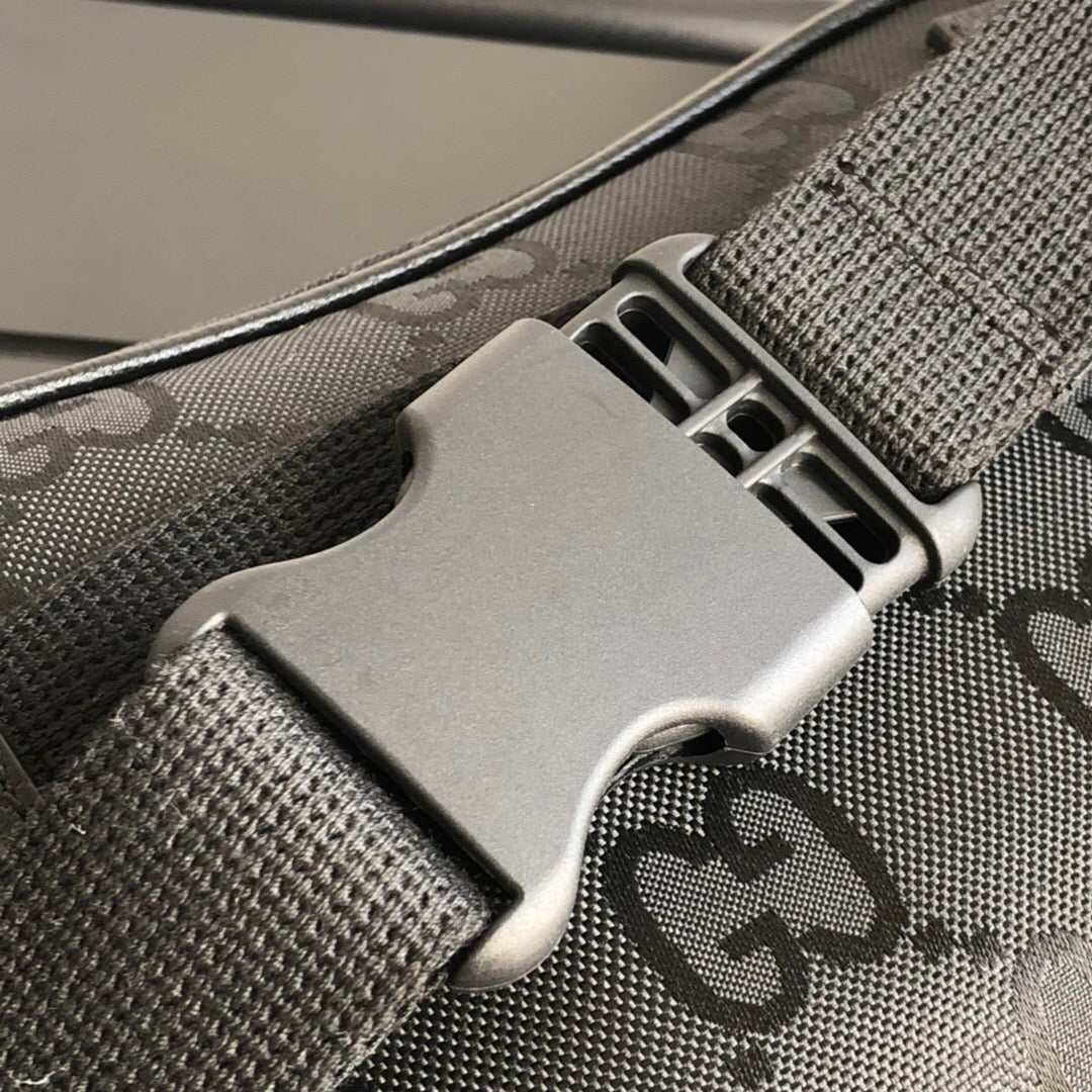 gg Off The Grid Belt Bag Black gg ECONYL® For Men  9.5in/24cm gg 631341 H9HBN 1000