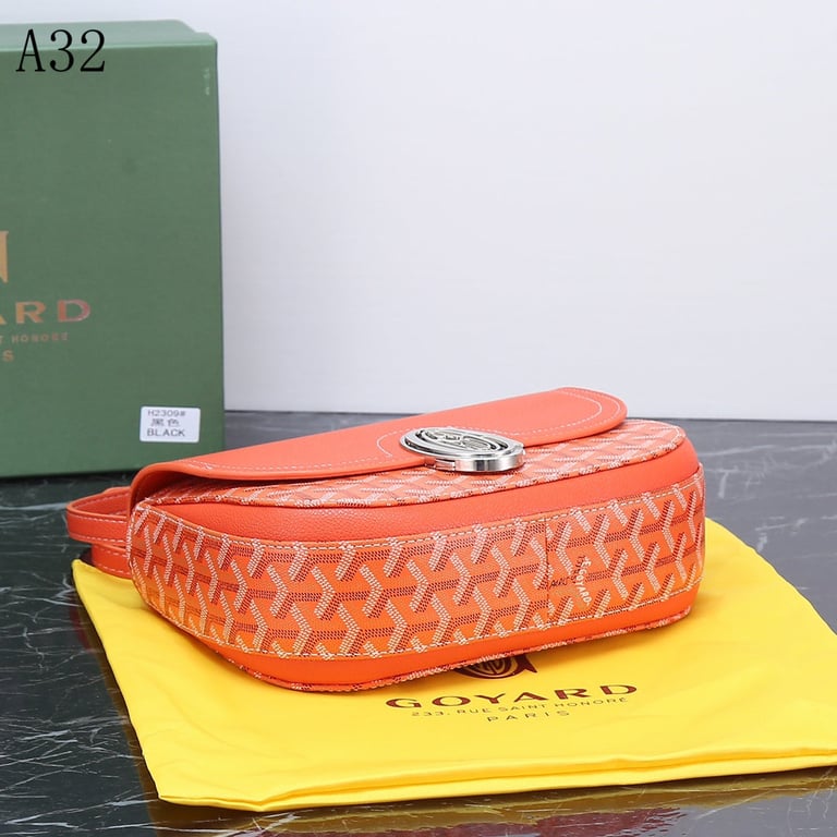 GY SEAL CLASP THE 233 BAG ORANGE 25CM